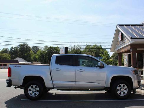 Used 2018 Chevrolet Colorado W/T w/ WT Convenience Package AWD/4WD image 4