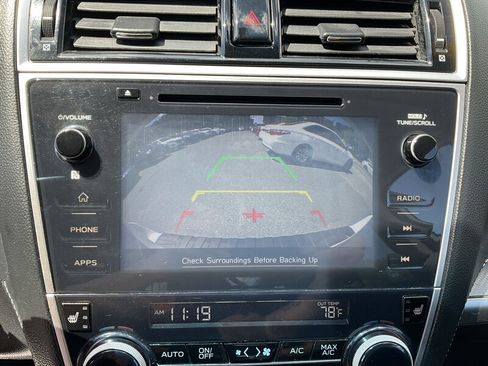 Used 2018 Subaru Outback 2.5i Premium AWD/4WD image 37