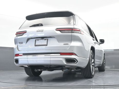 Used 2024 Jeep Grand Cherokee L Overland w/ Advanced Protech Group III image 71