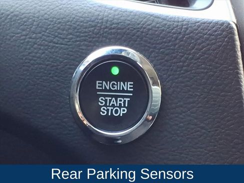 Used 2024 Ford Edge SEL AWD/4WD image 10