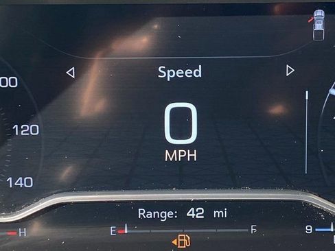 Used 2025 GMC Sierra 1500 AT4 w/ AT4 Premium Package image 20