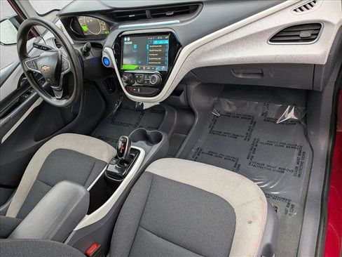 Used 2020 Chevrolet Bolt LT image 22