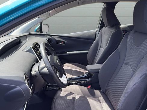 Used 2018 Toyota Prius Prime Plus FWD image 9