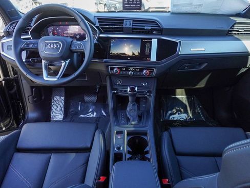 New 2025 Audi Q3 2.0T Premium w/ Convenience Package image 28