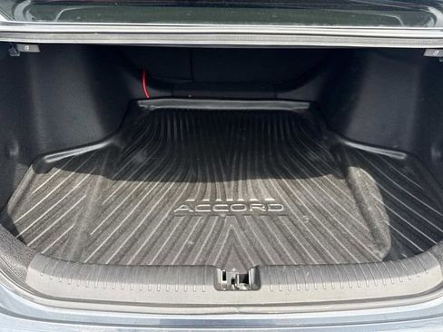 Used 2023 Honda Accord EX image 11