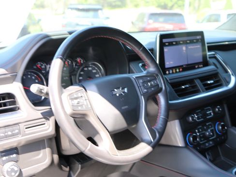 Used 2021 Chevrolet Tahoe RST image 18