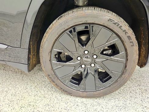 Used 2024 Jeep Wagoneer Launch Edition image 9