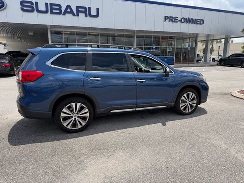 Used 2022 Subaru Ascent Touring AWD/4WD image 3