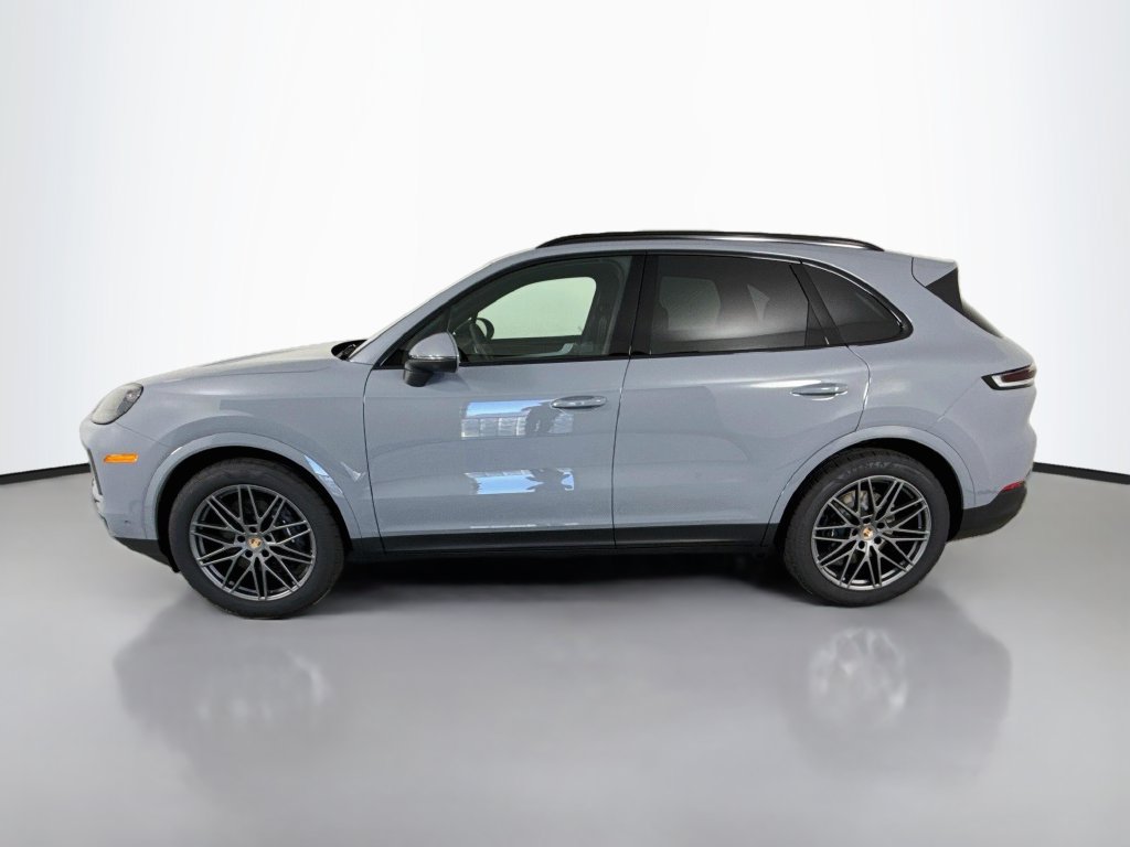 Certified 2026 Porsche Cayenne AWD/4WD image 2