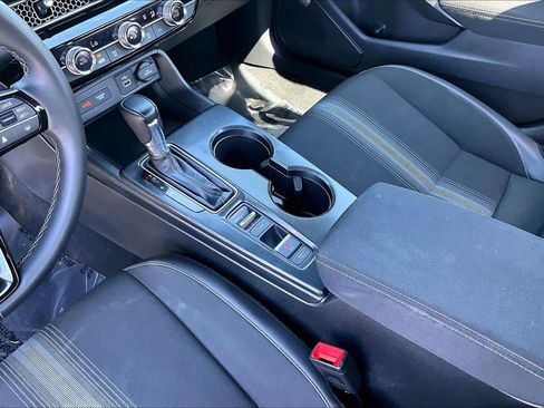 Used 2023 Honda Civic Sport image 17