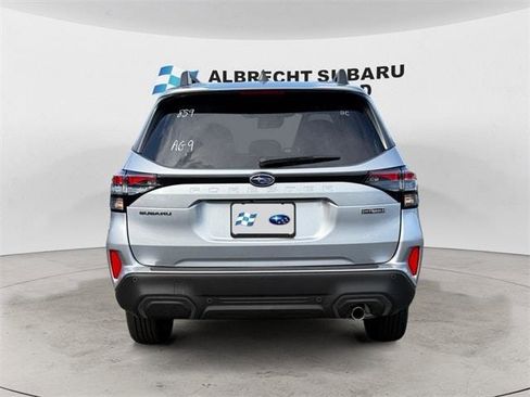 New 2025 Subaru Forester Limited image 4