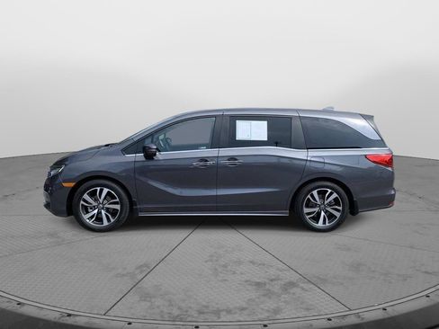 Certified 2024 Honda Odyssey Touring image 6