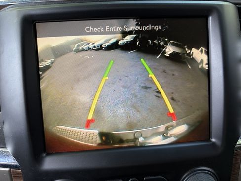 Used 2014 RAM 1500 Laramie w/ Convenience Group AWD/4WD image 24