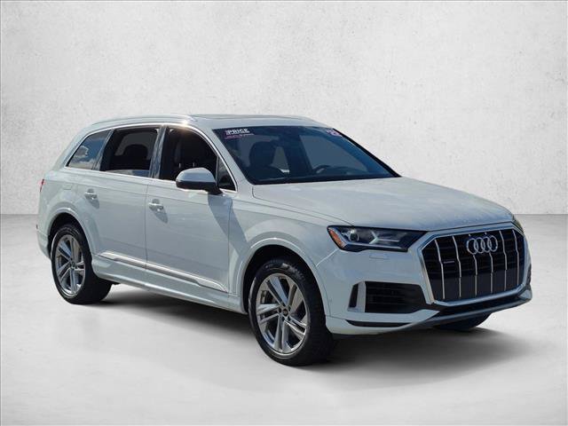 Used 2022 Audi Q7 2.0T Premium w/ Convenience Package AWD/4WD image 3
