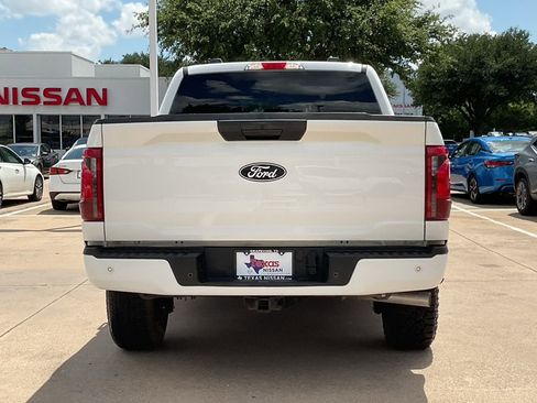 Used 2025 Ford F150 XLT w/ Equipment Group 301A Standard AWD/4WD image 5