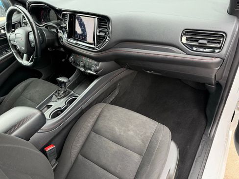 Used 2023 Dodge Durango GT AWD/4WD image 16