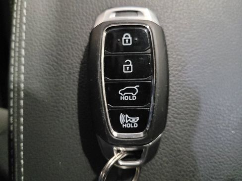 Used 2018 Hyundai Elantra GT w/ Style Package 02 FWD image 32