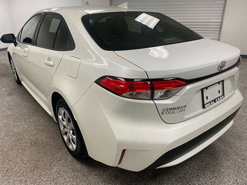 Used 2020 Toyota Corolla LE image 7