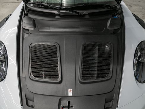 Used 2025 Porsche 911 GT3 RS RWD image 18
