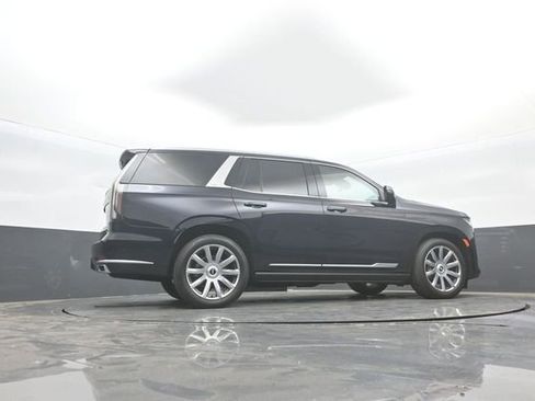 Used 2023 Cadillac Escalade Premium Luxury Platinum w/ Heavy-Duty Trailer Package AWD/4WD image 39