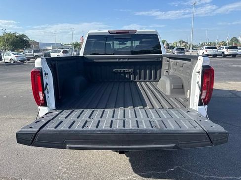 Used 2021 GMC Sierra 1500 AT4 w/ AT4 Preferred Package AWD/4WD image 19