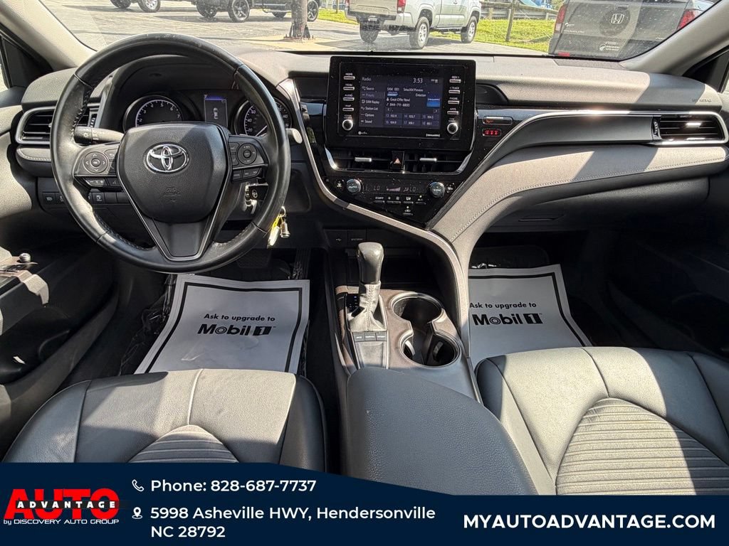 Used 2024 Toyota Camry SE FWD image 7