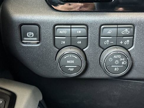 New 2026 Chevrolet Silverado 1500 ZR2 AWD/4WD image 34