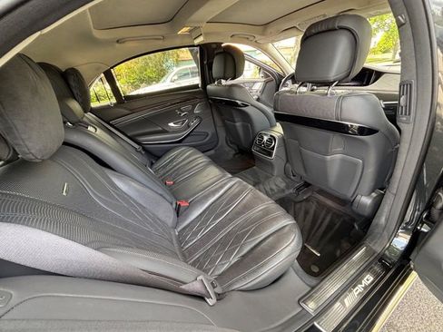 Used 2019 Mercedes-Benz S 63 AMG S 4MATIC Sedan image 43