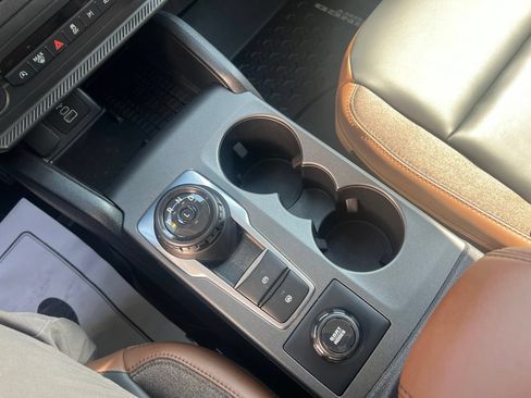 Used 2025 Ford Bronco Sport Outer Banks w/ Outer Banks Tech Package+ AWD/4WD image 24