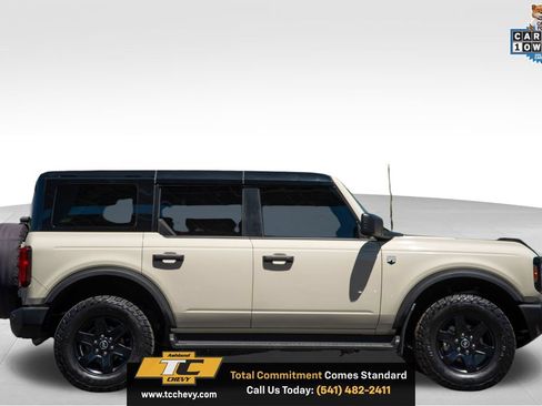 Used 2025 Ford Bronco Big Bend AWD/4WD image 5
