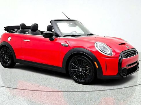 Used 2024 MINI Cooper S FWD image 3