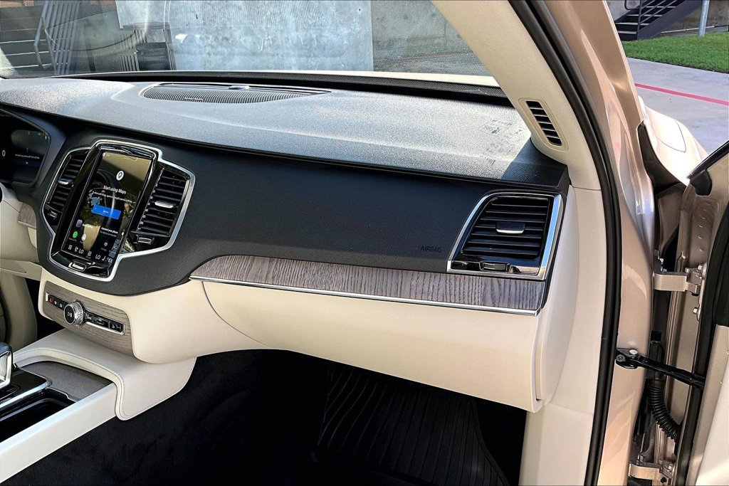 Certified 2023 Volvo XC90 B6 Plus w/ Protection Package Premier AWD/4WD image 21