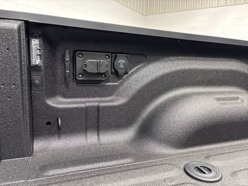 New 2026 RAM 2500 Tradesman AWD/4WD image 38