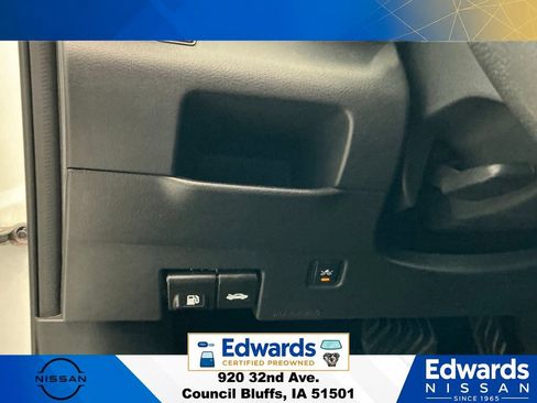 Used 2018 Nissan Kicks S FWD image 20