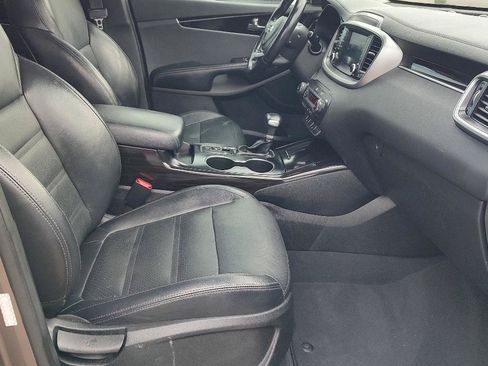 Used 2020 Kia Sorento EX FWD image 28