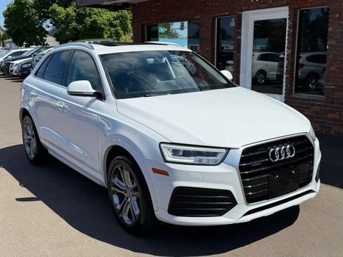 Used 2016 Audi Q3 2.0T Prestige w/ Prestige Package AWD/4WD image 13