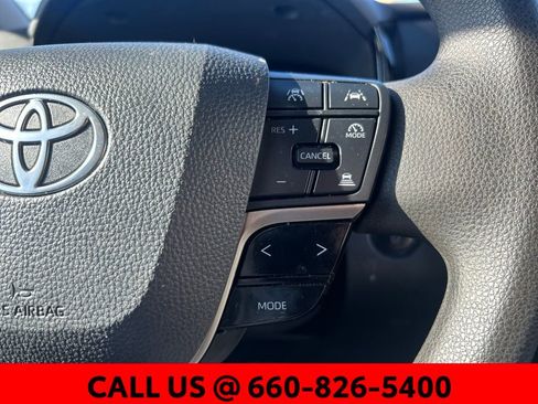 Used 2025 Toyota Camry LE image 17