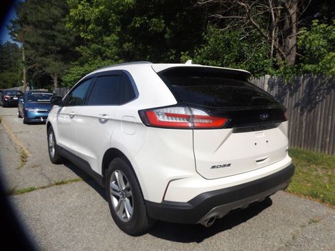 Used 2019 Ford Edge SEL AWD/4WD image 3