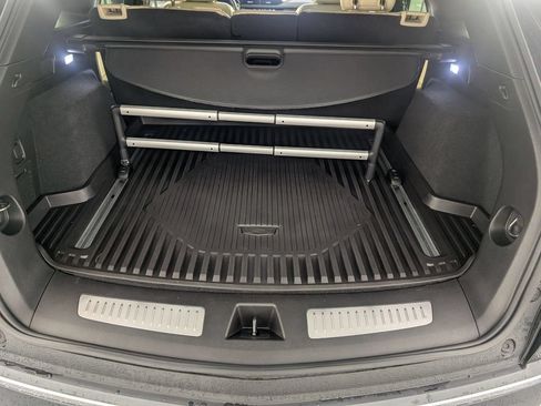 Used 2019 Cadillac XT5 Luxury FWD image 29