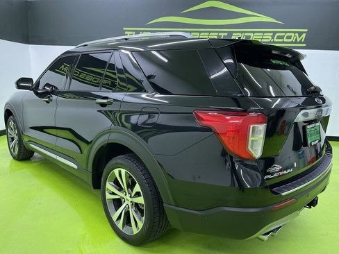 Used 2020 Ford Explorer Platinum w/ Premium Technology Package image 7