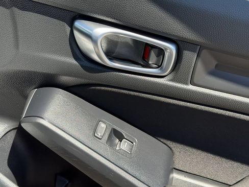 Used 2025 Honda Civic Sport image 18