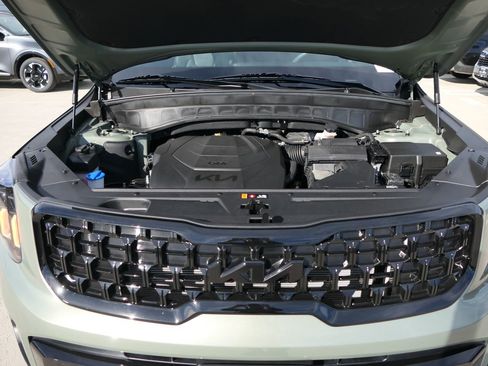 Used 2025 Kia Telluride EX X-Pro image 35