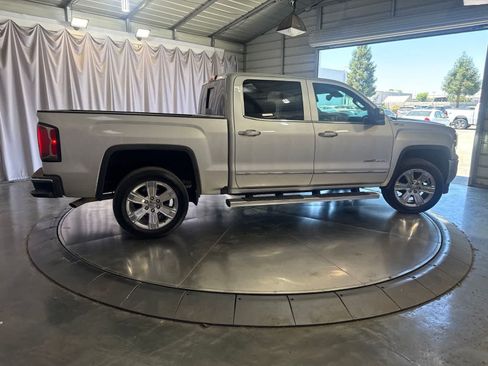 Used 2016 GMC Sierra 1500 SLT AWD/4WD image 4