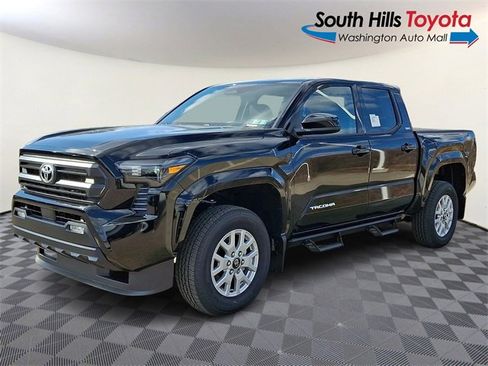 New 2026 Toyota Tacoma SR5 image 3