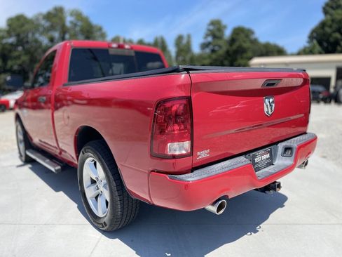 Used 2013 RAM 1500 Express RWD image 5