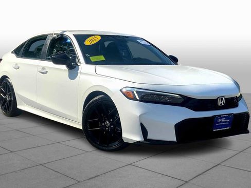 Used 2025 Honda Civic Sport image 2