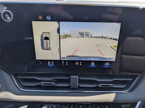 Used 2025 Chevrolet Equinox RS w/ Safety and Technology Package image 33