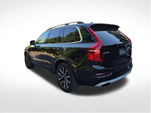 Used 2016 Volvo XC90 T6 Momentum w/ Momentum Plus Package AWD/4WD image 8