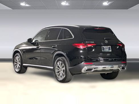 Used 2026 Mercedes-Benz GLC 300 4MATIC image 3