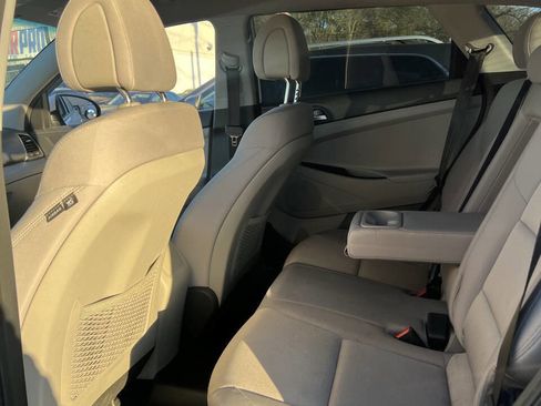 Used 2018 Hyundai Tucson SEL image 19